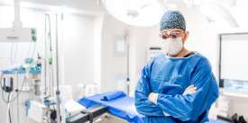 Cosmetic Dermatologist vs Plastic Surgeon